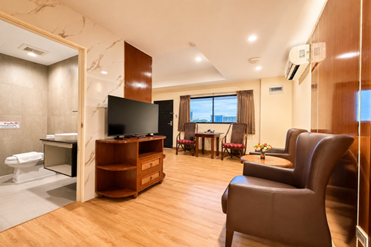 Nova Park Hotel Pattaya 35/44