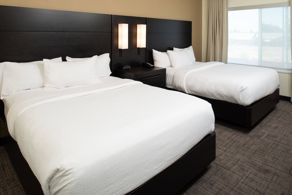 Residence Inn by Marriott Bakersfield West 9/42