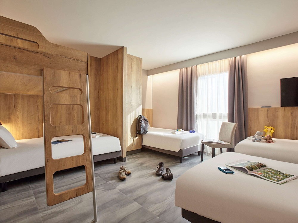 Mercure Chateau De Fontainebleau 15/76
