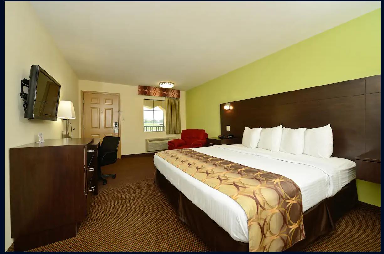 Flat, King Bed