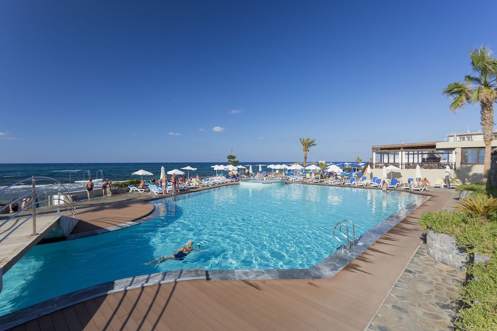 Dessole Malia Beach 24/32