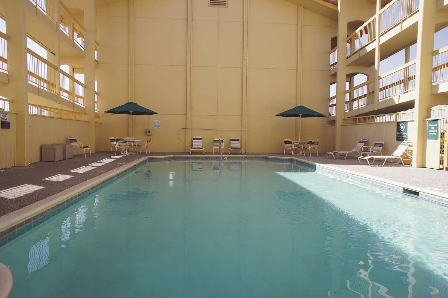 La Quinta Inn by Wyndham Albuquerque Airport 19/33