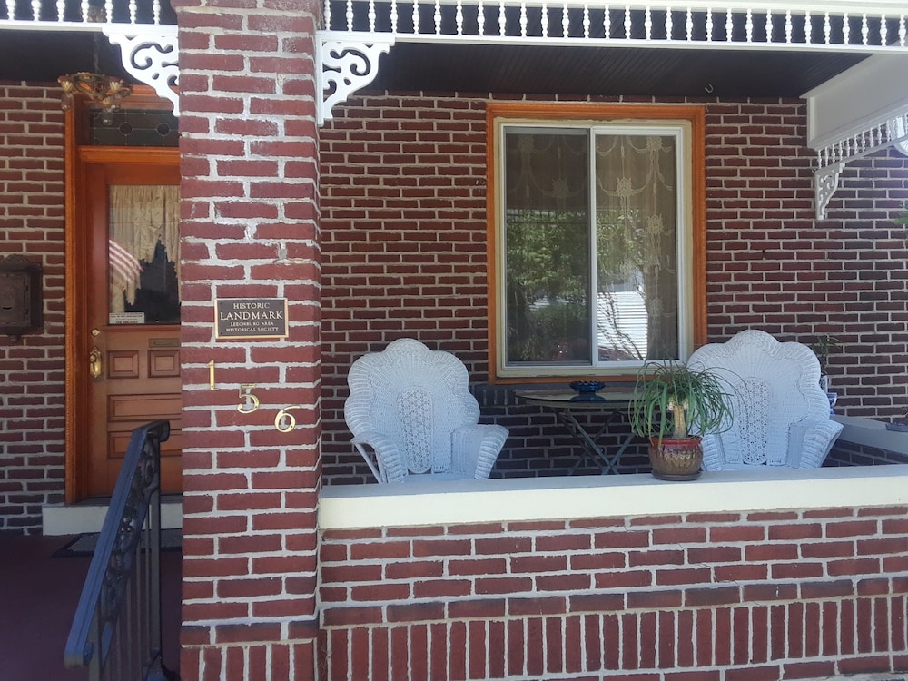 The Old Parsonage Bed and Breakfast 34/64