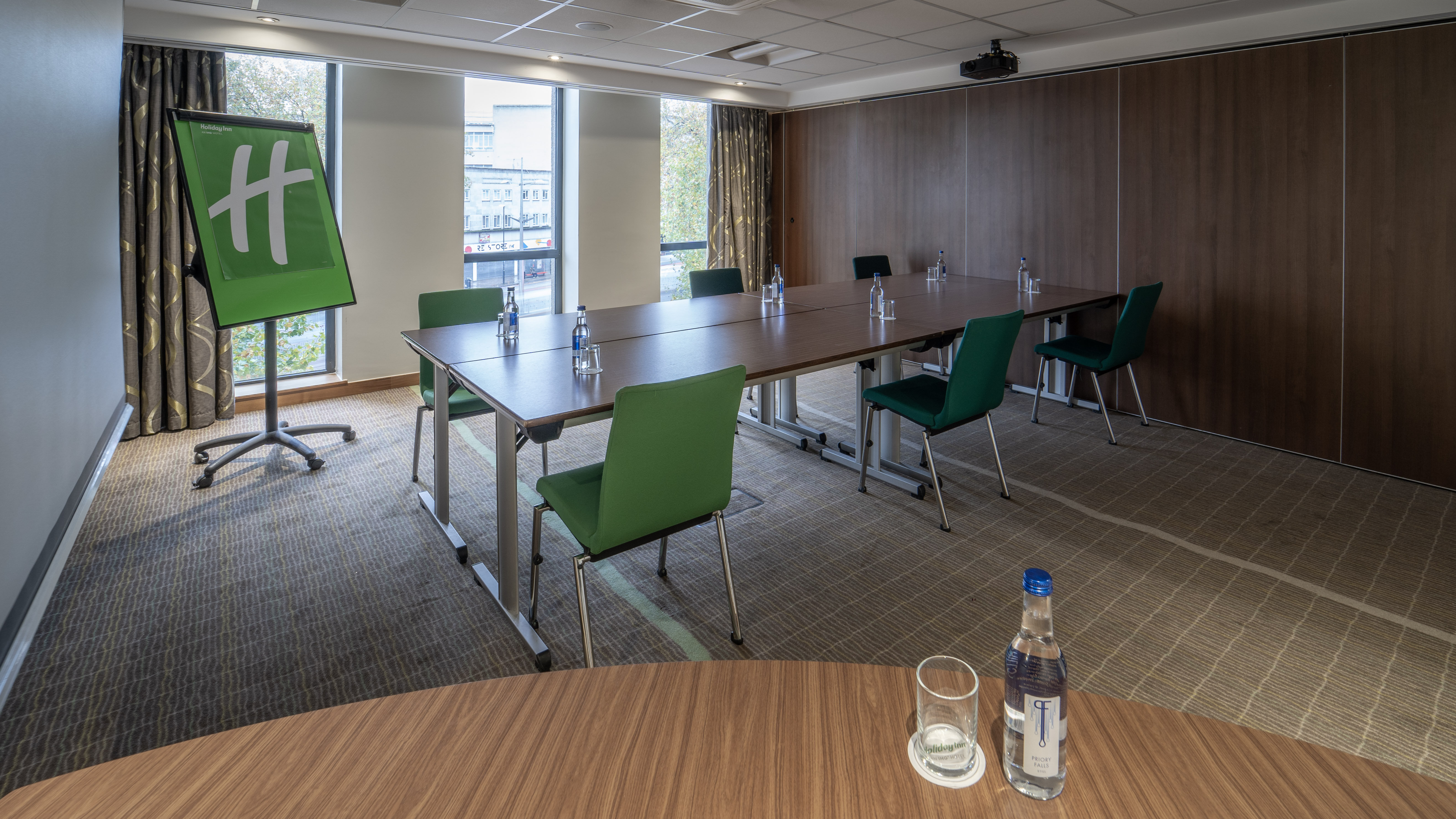 HOLIDAY INN BRISTOL CITY CENTRE 53/55