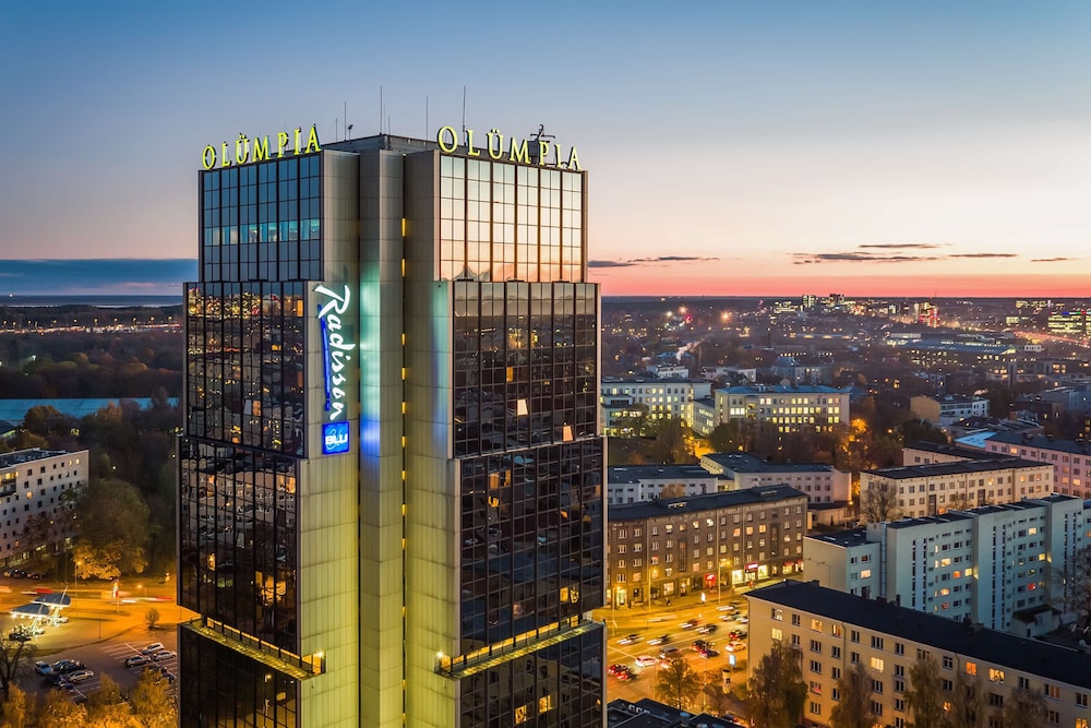 Radisson Blu Olumpia 3/74