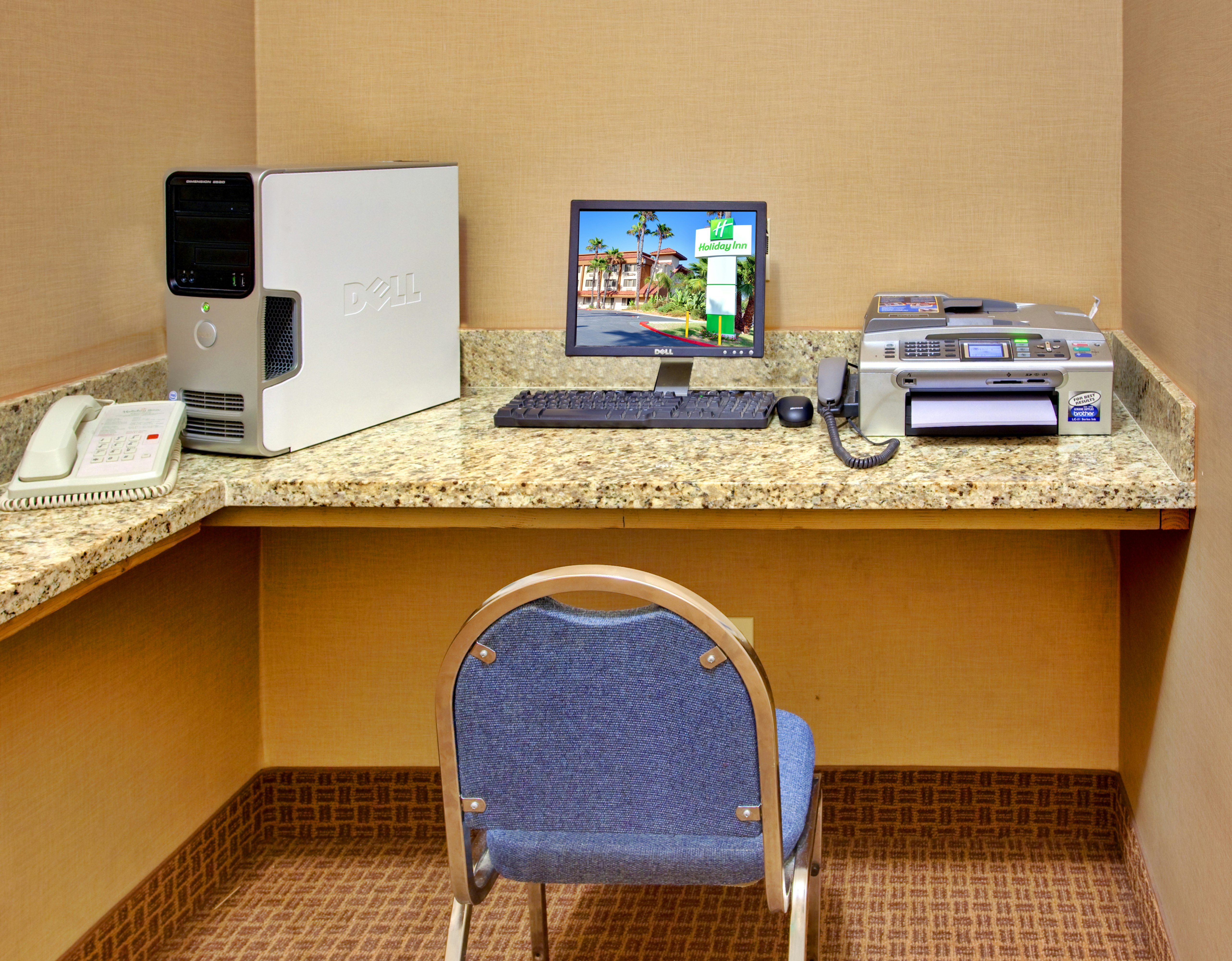 Holiday Inn Express La Mesa Near SDSU 60/72
