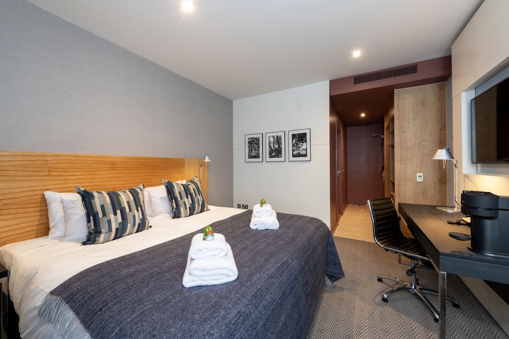 City, Twin Beds، Apex City 13/15