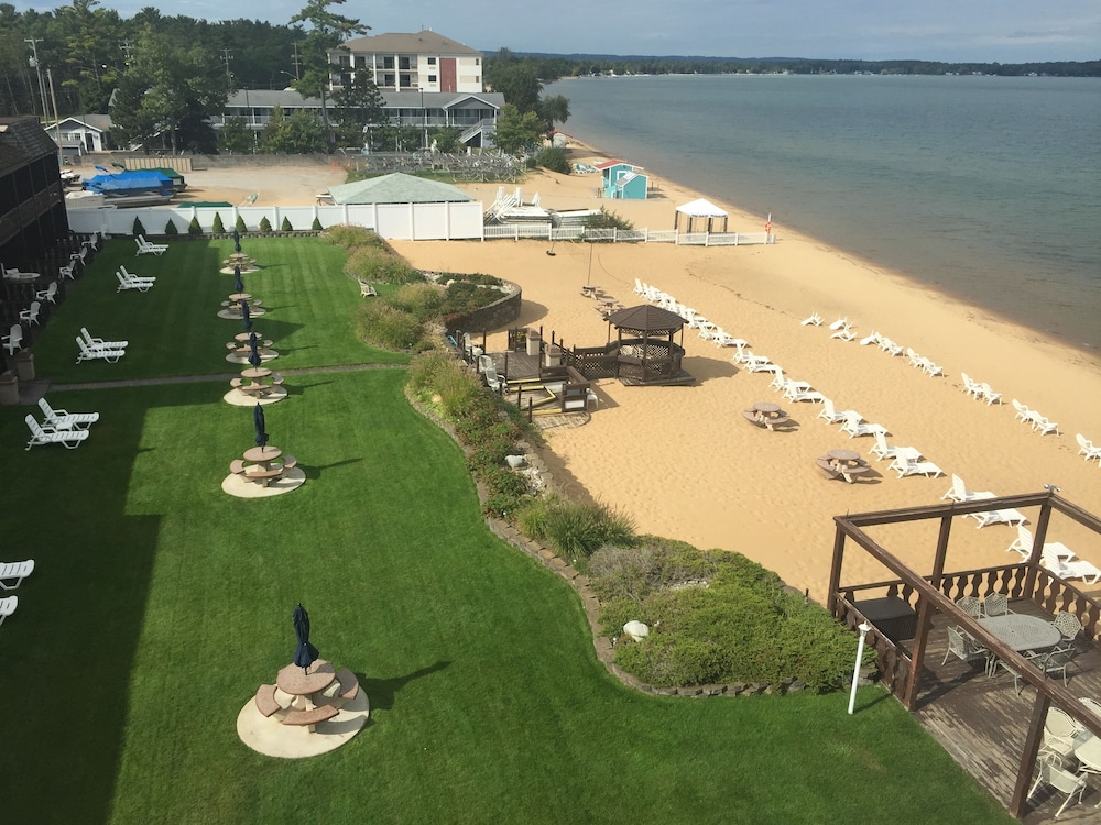 The Beach Haus Resort 44/50