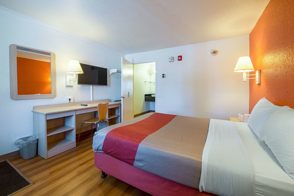 Motel6 Hammond, IN - Chicago Area 25/59