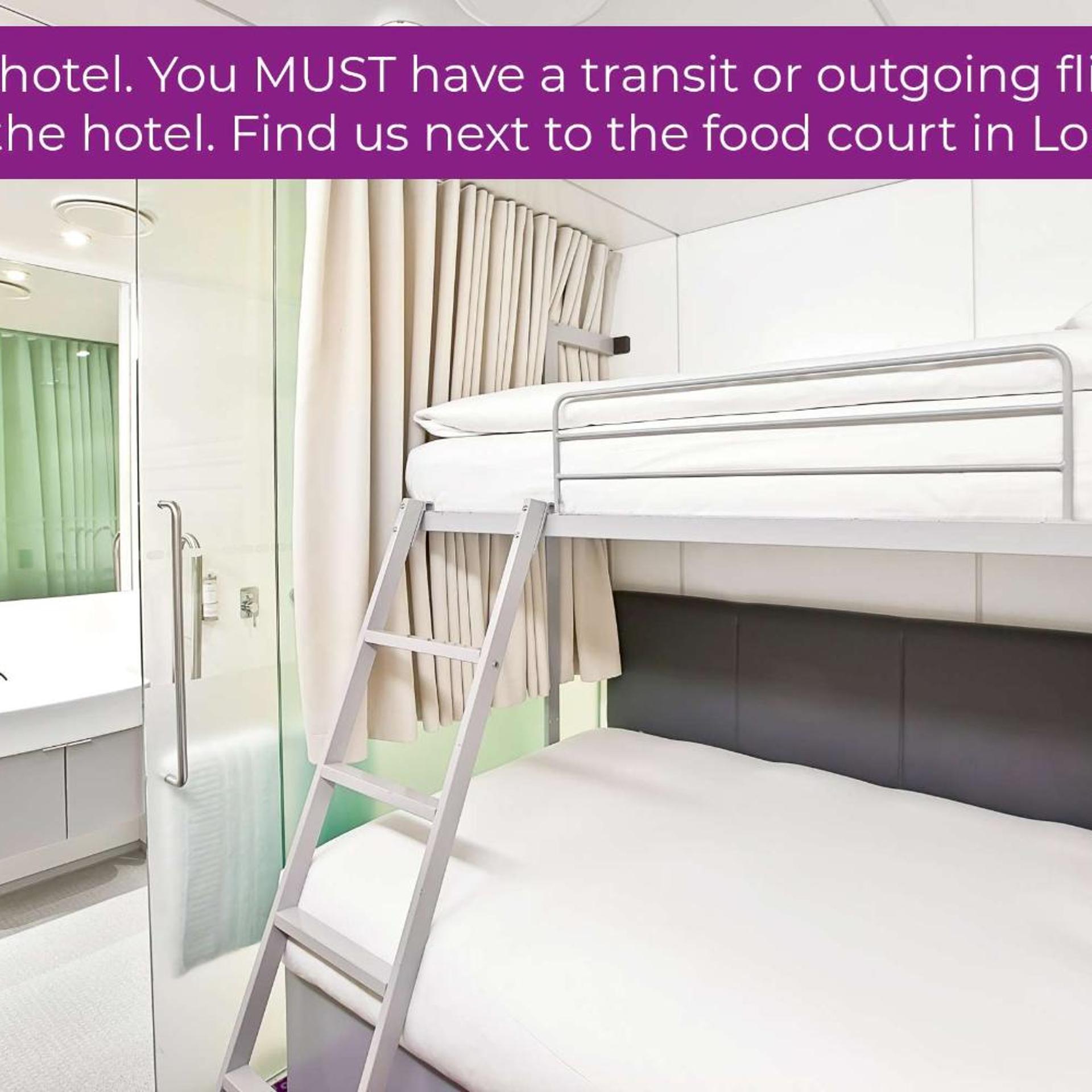 YOTELAIR Amsterdam Schiphol 26/57