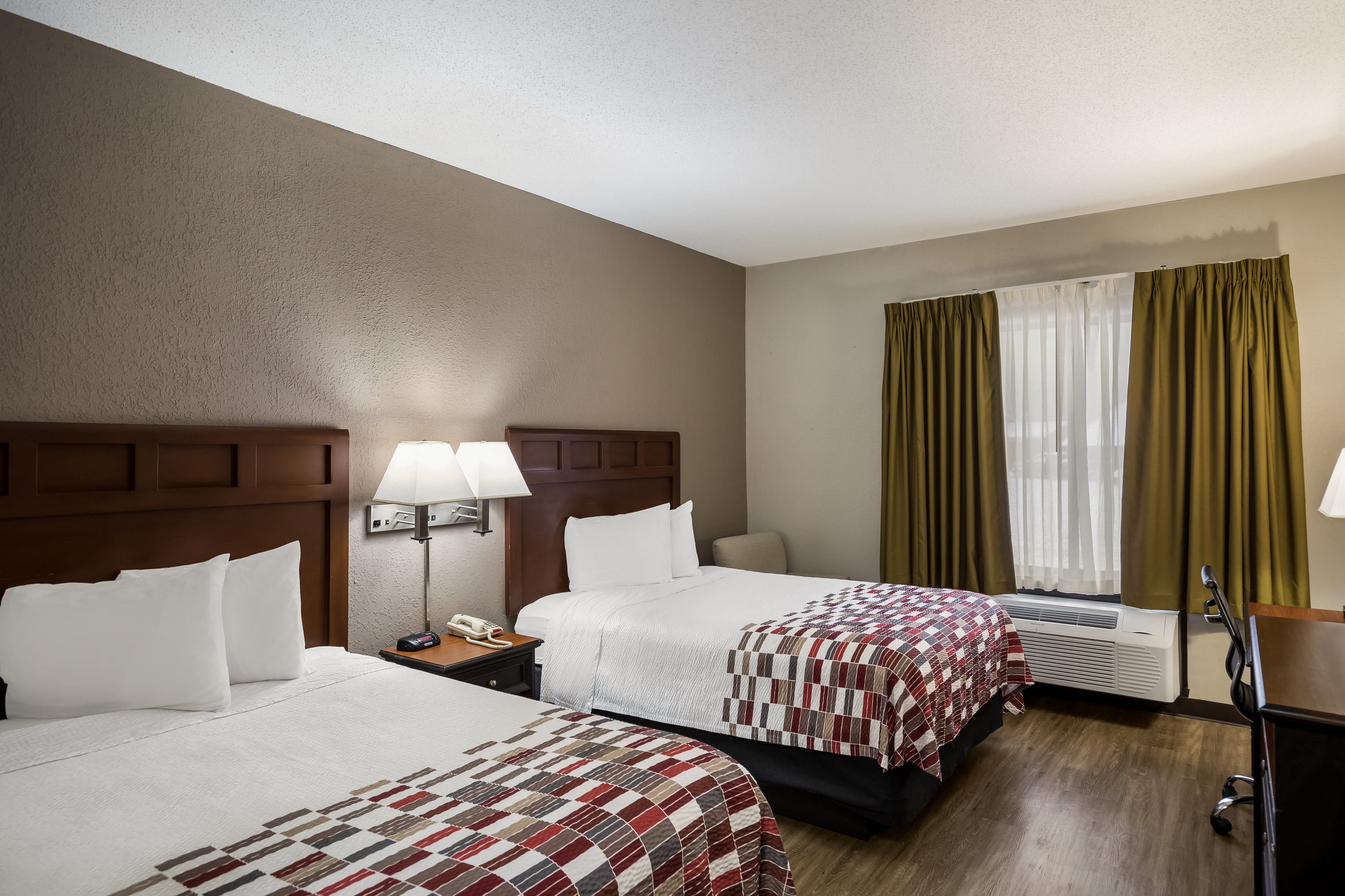 Deluxe, 2 Double Beds, Accessible