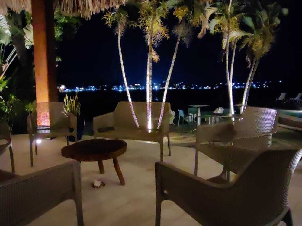 Hotel Maya Internacional 41/58