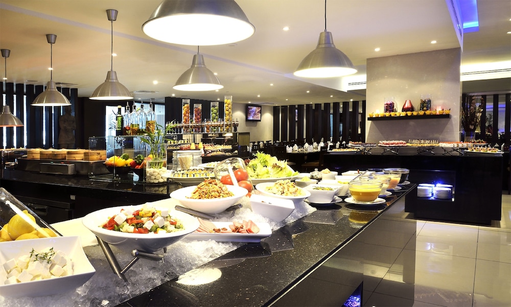 restaurant-cafeteria