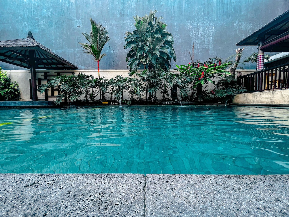Bali Summer Hotel 46/50