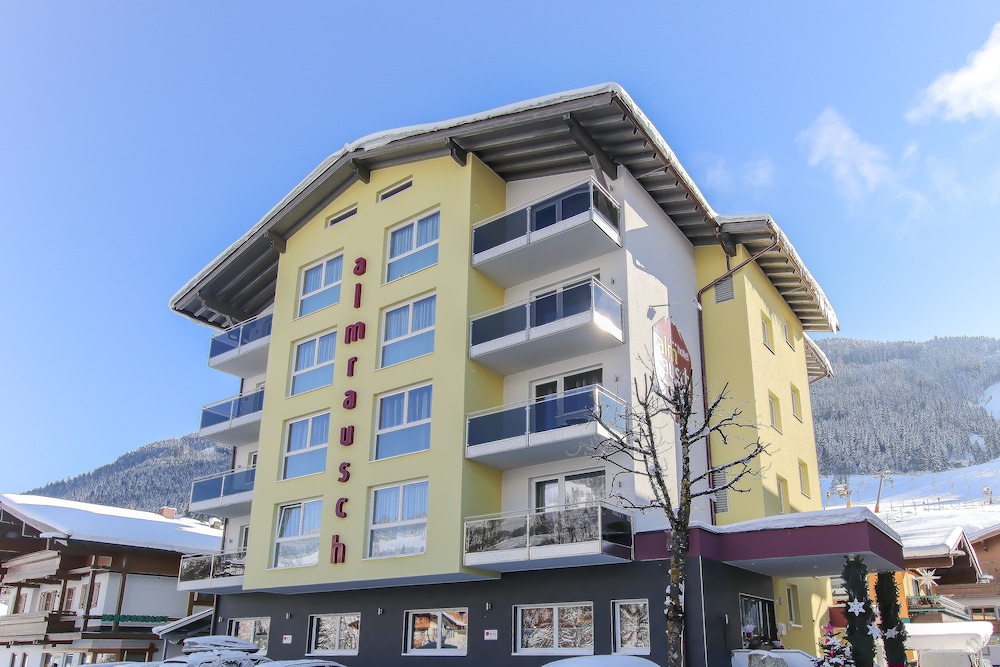 HOTEL ALMRAUSCH 5/69