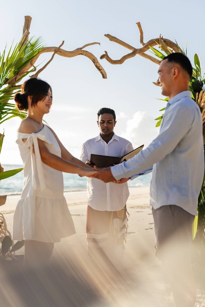 Park Hyatt Maldives Hadahaa 13/75