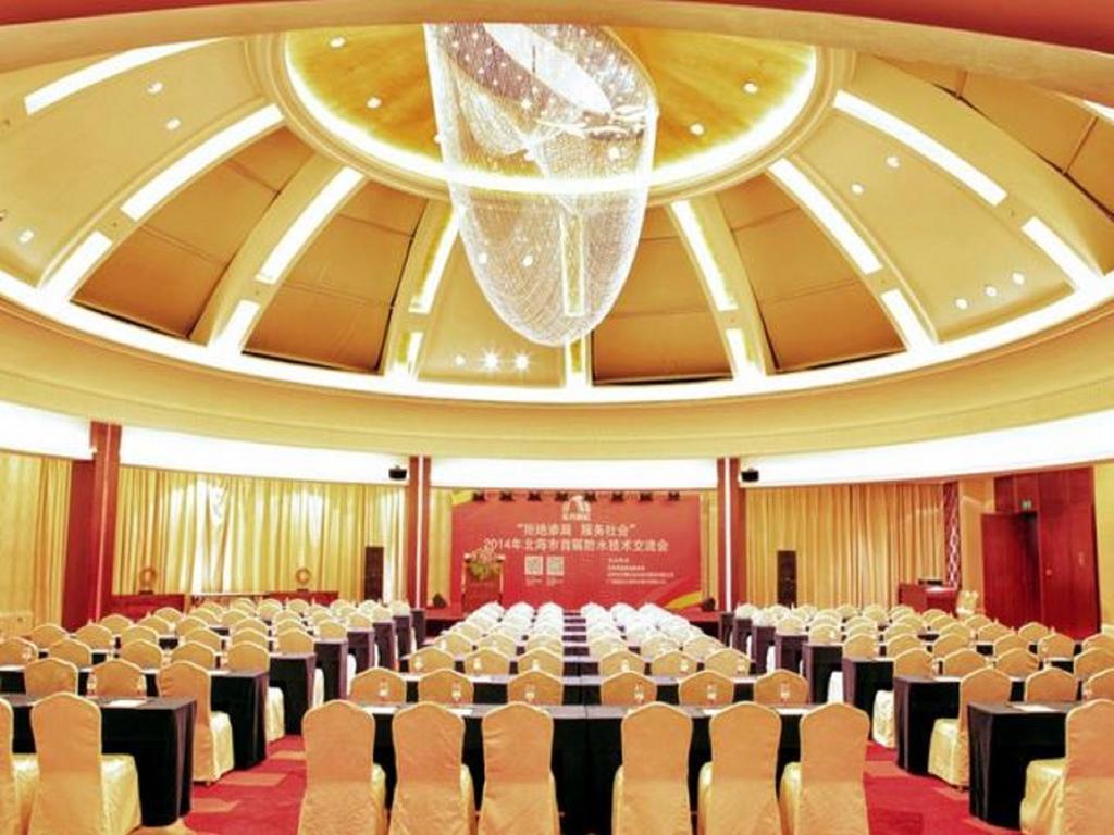 Golden Shining New Century Grand Hotel Beihai 42/49