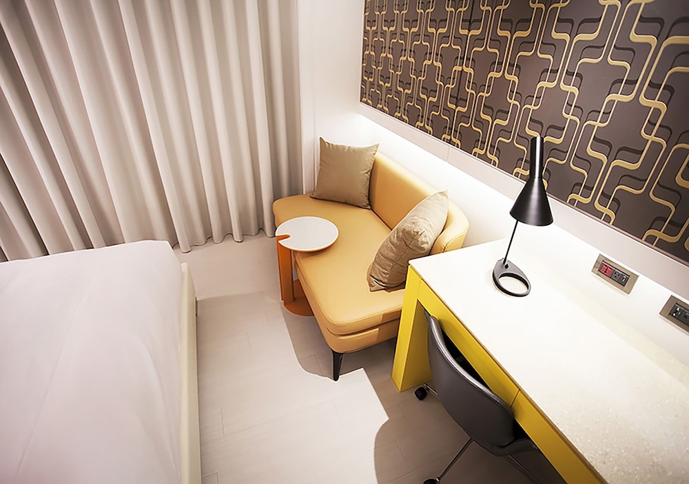 Royal Group Hotel Minghua Branch 21/43