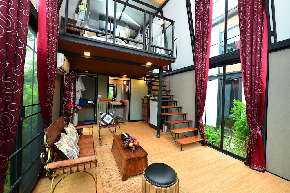 Bukit Pool Villas 25/44
