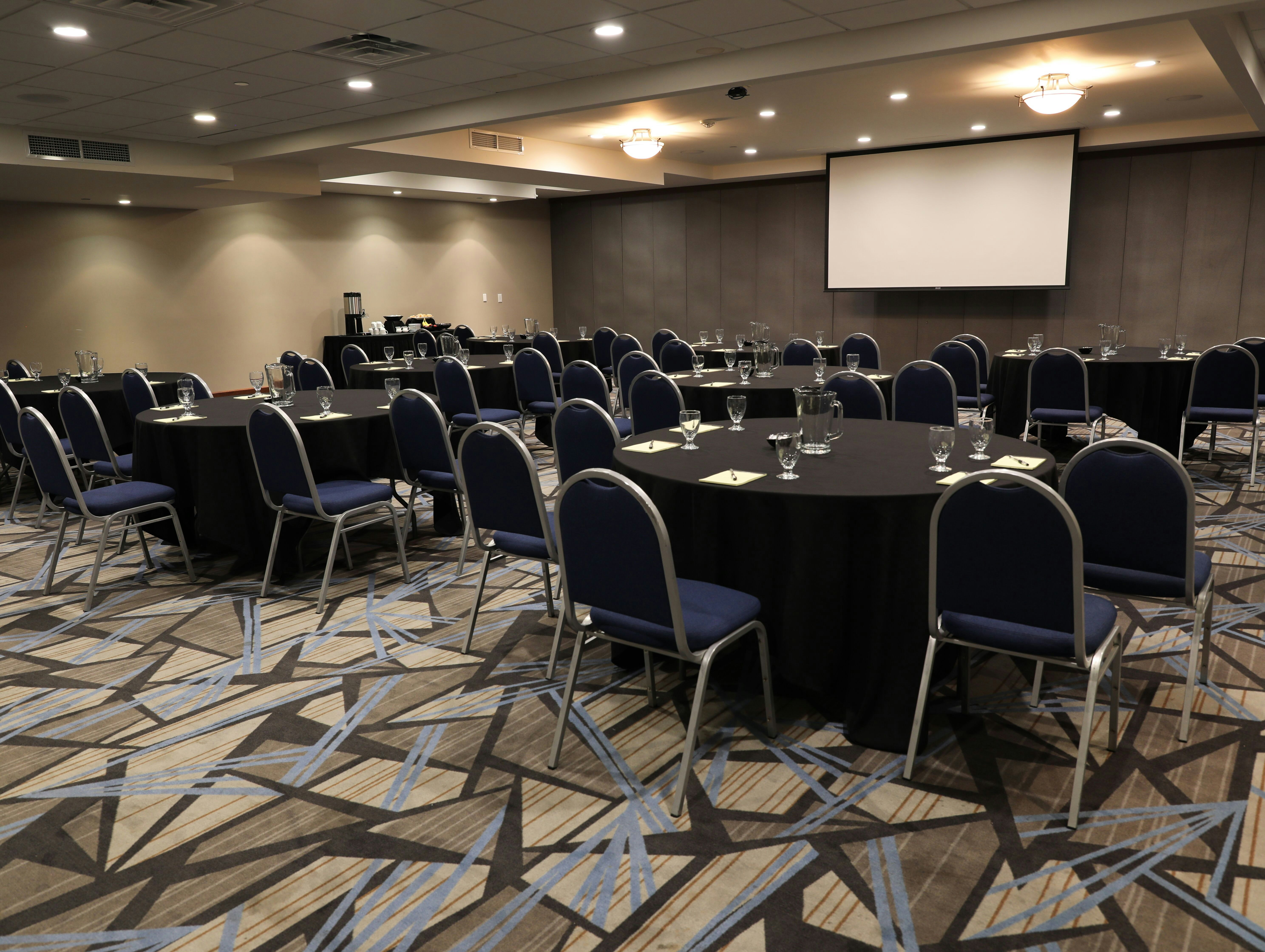 Doubletree By Hilton Omaha Southwest 44/54