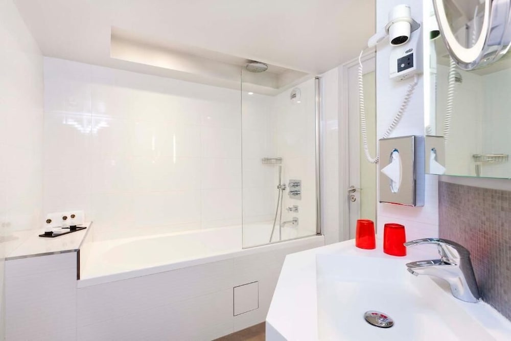 Hotel Opera Marigny 18/62
