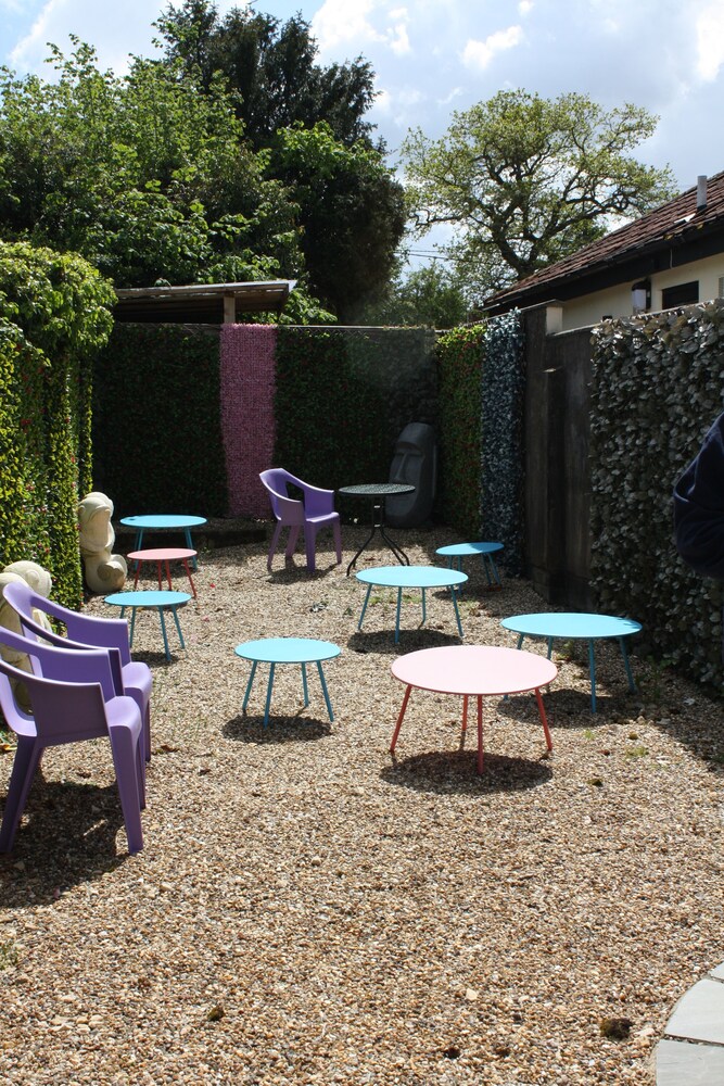 OYO Watton Vibe Hotel 42/50