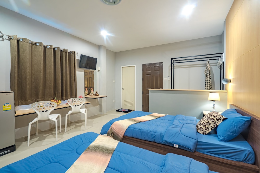 Penyos Residence 37/73