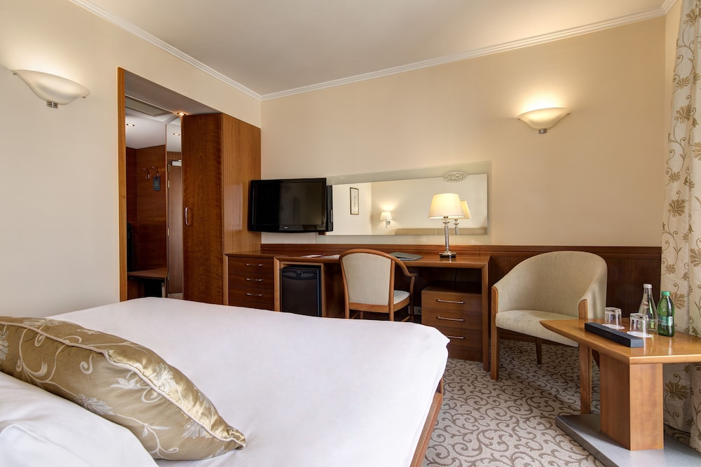 Eurostars Uhotel Ex Uhotel 20/76