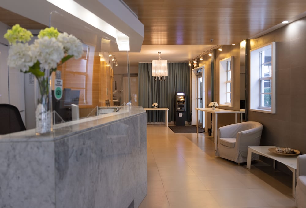 Ocean Reef Suites 12/62