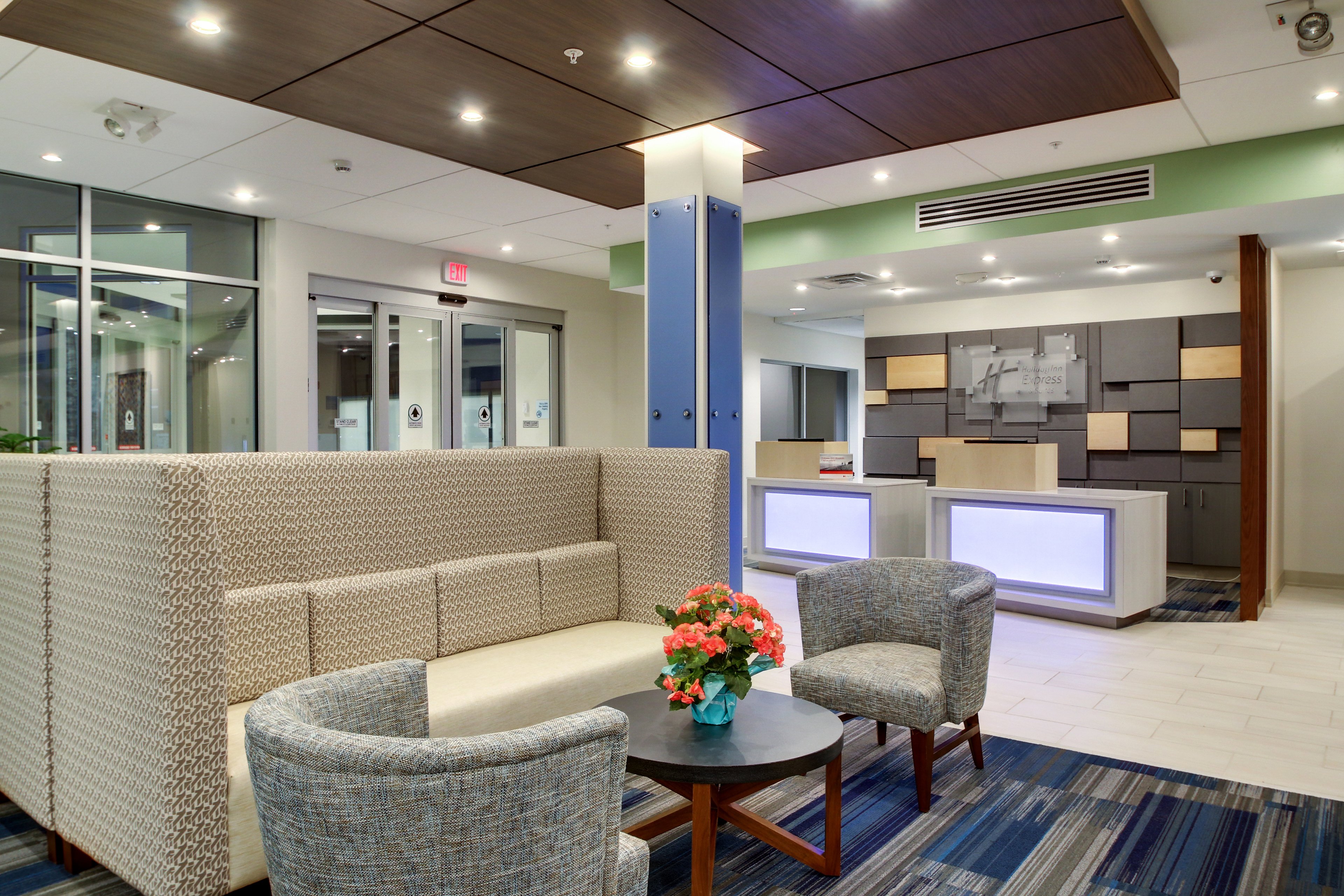 Holiday Inn Express & Suites GALESBURG 13/61