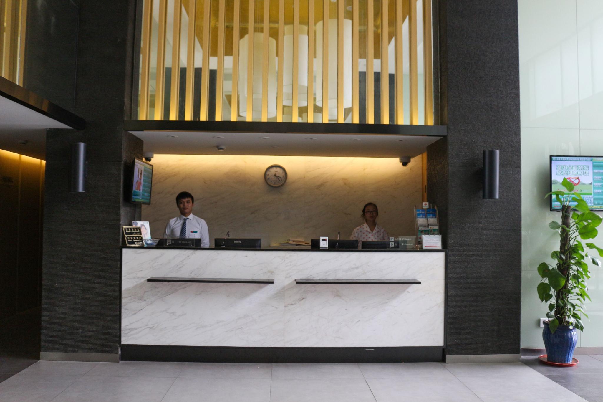 Jinjiang Inn (Shanghai Zhangjiang Financial Information Park Caolu Station) 6/28