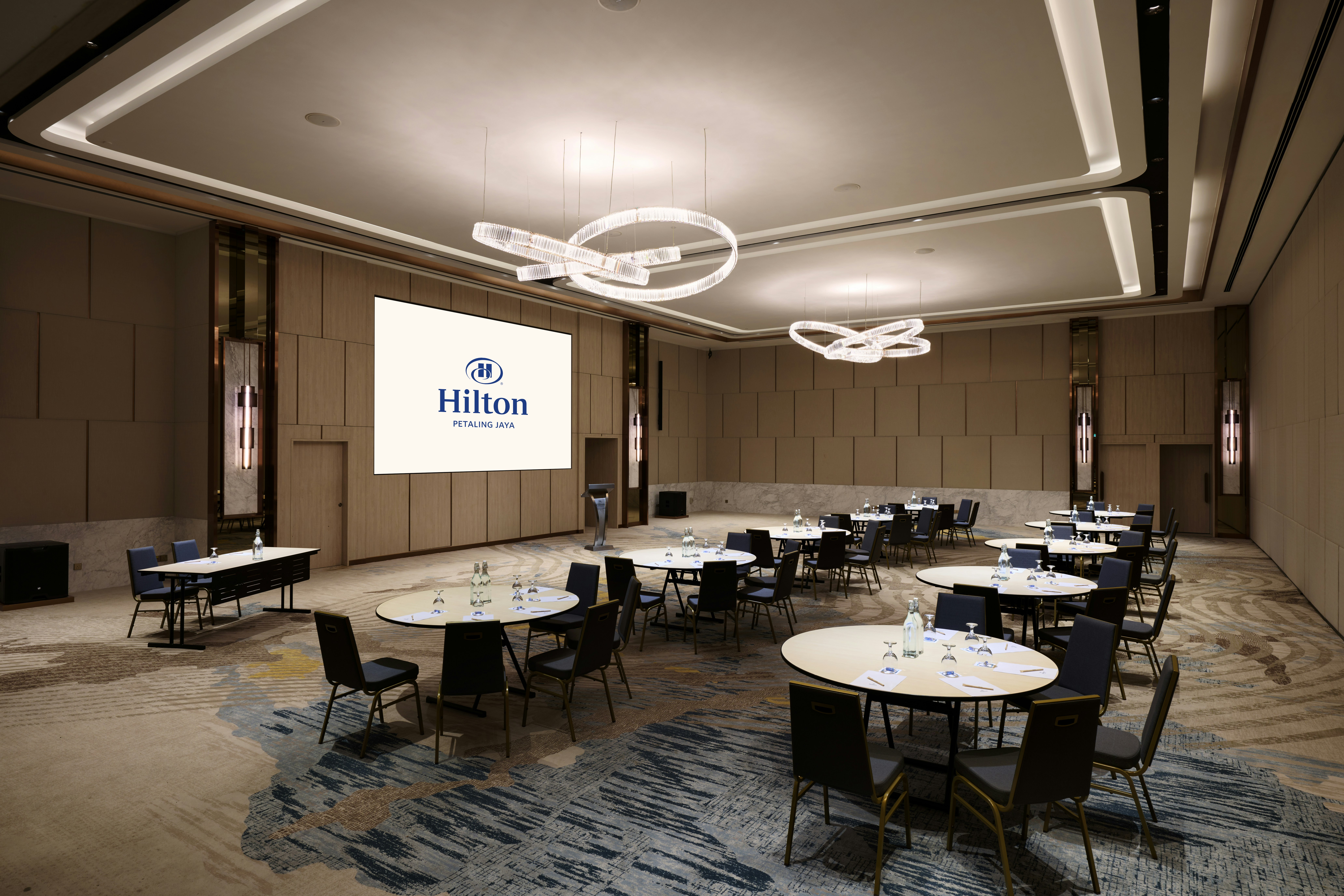 Hilton Petaling Jaya 49/56