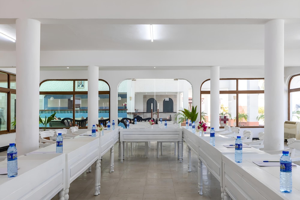 Sun N Sand Beach Resort in Mtwapa