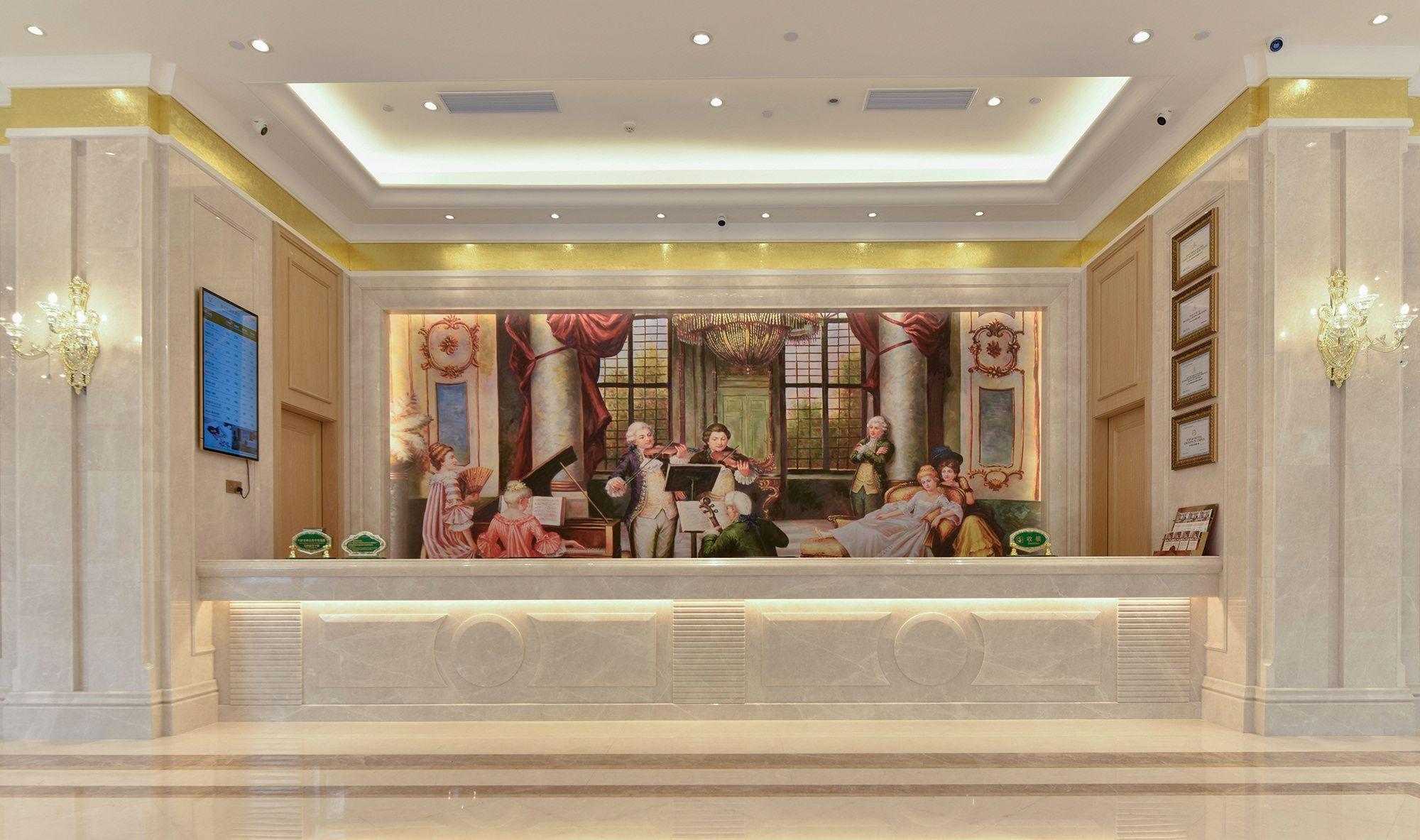 Vienna International Hotel (Zhongshan Lihe Plaza Xingzhong Road Store) 13/58