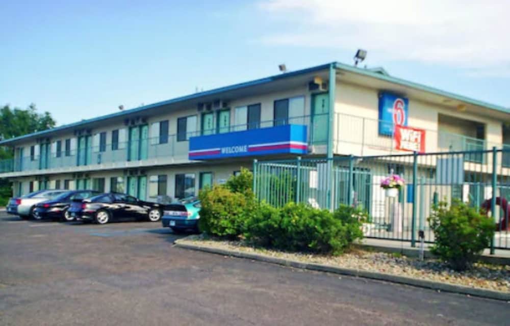 Motel6 Bismarck, ND in BISMARCK - ND