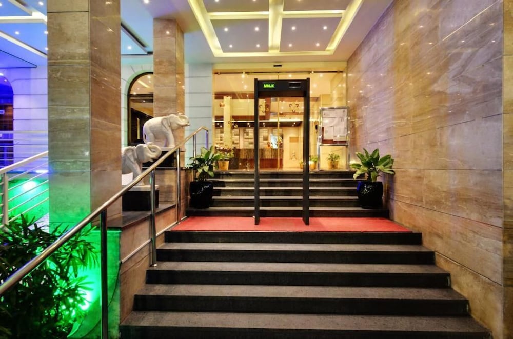 Hotel Ramanashree Richmond 33/58