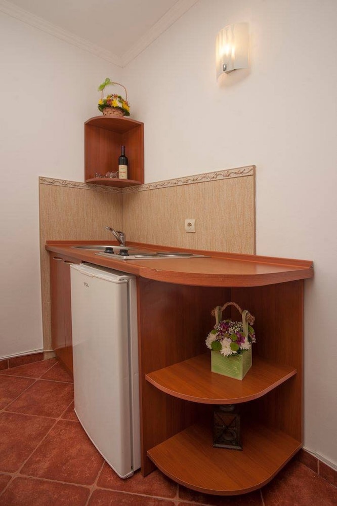 Guest House Medin 8/50