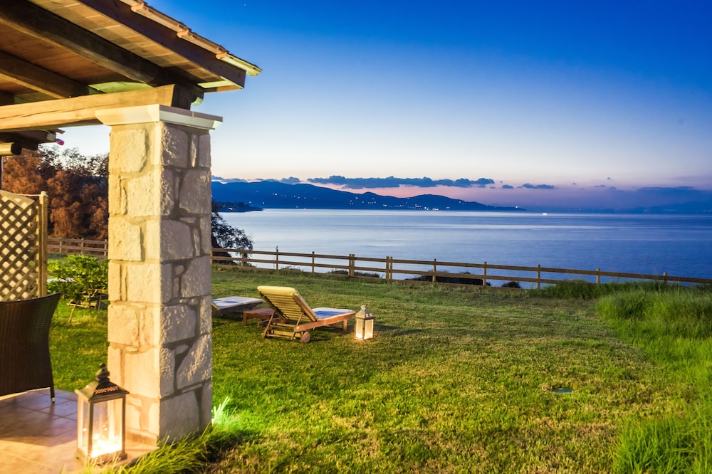 KAVOS PSAROU VILLAS 42/50