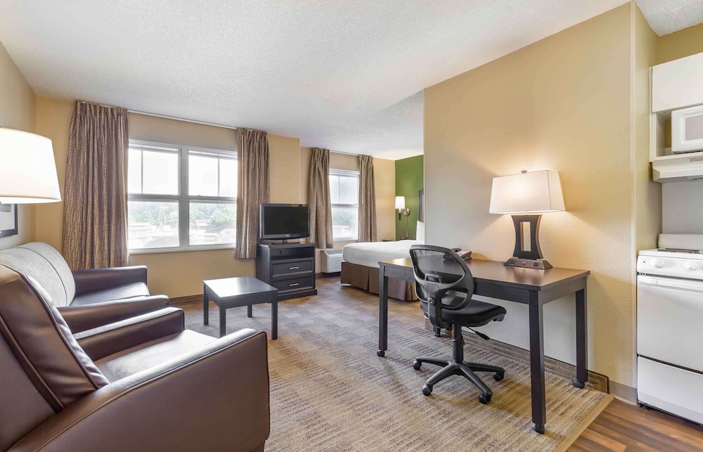 Studio 6 Extended Stay Washington, D.C. Gaithersburg South MD 32/55