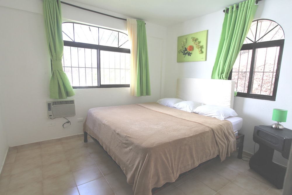 LAS CAÑAS 28/50
