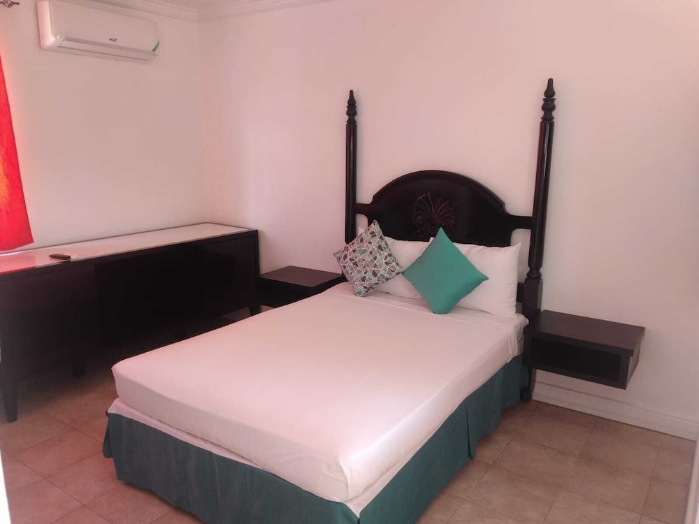 The Grand Port Royal Hotel Ex Morgans Harbour Hotel Marina Port Royal 29/55