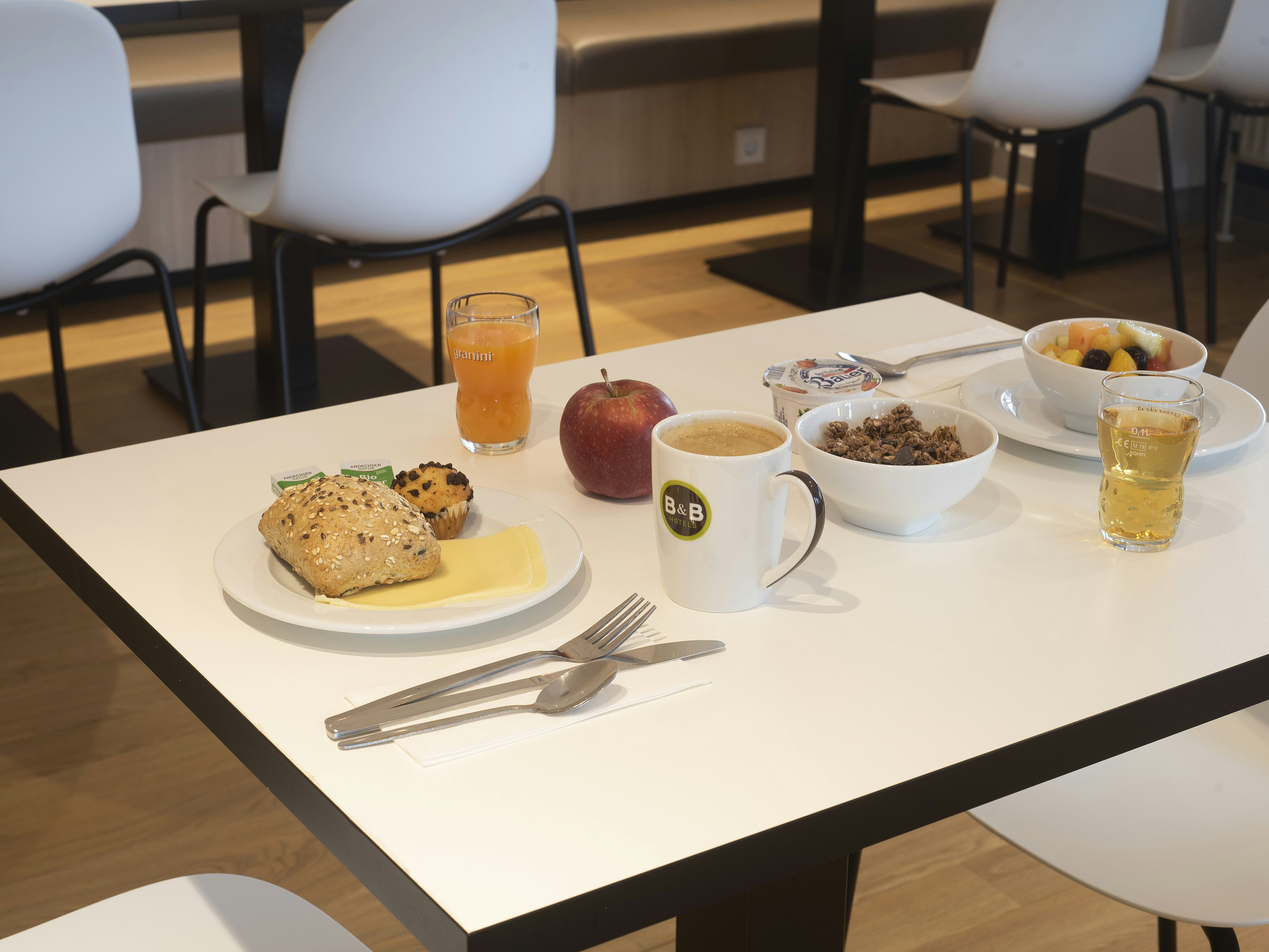 B&B HOTEL Schwerin Sued 21/24