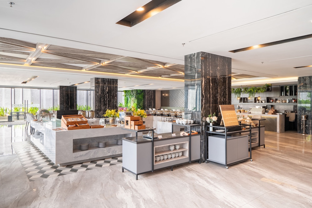 Aston Sorong Hotel and Conference Center 26/50