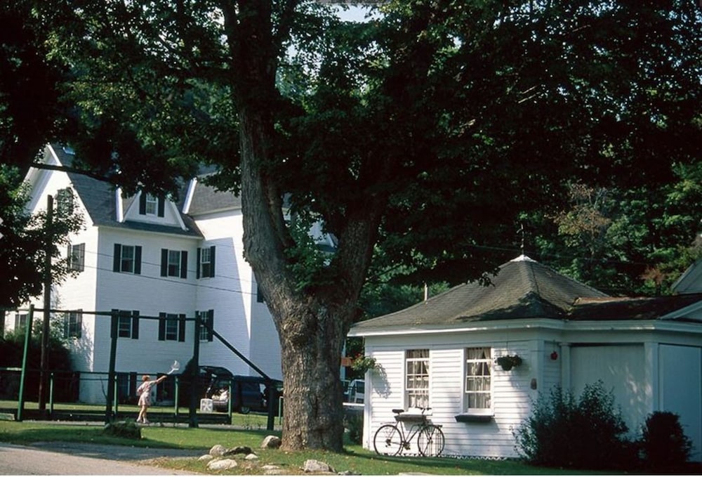 Echo Lake Inn 1/71