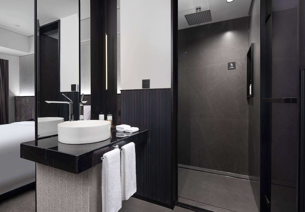 Microtel by Wyndham Tianjin Hedong 31/31