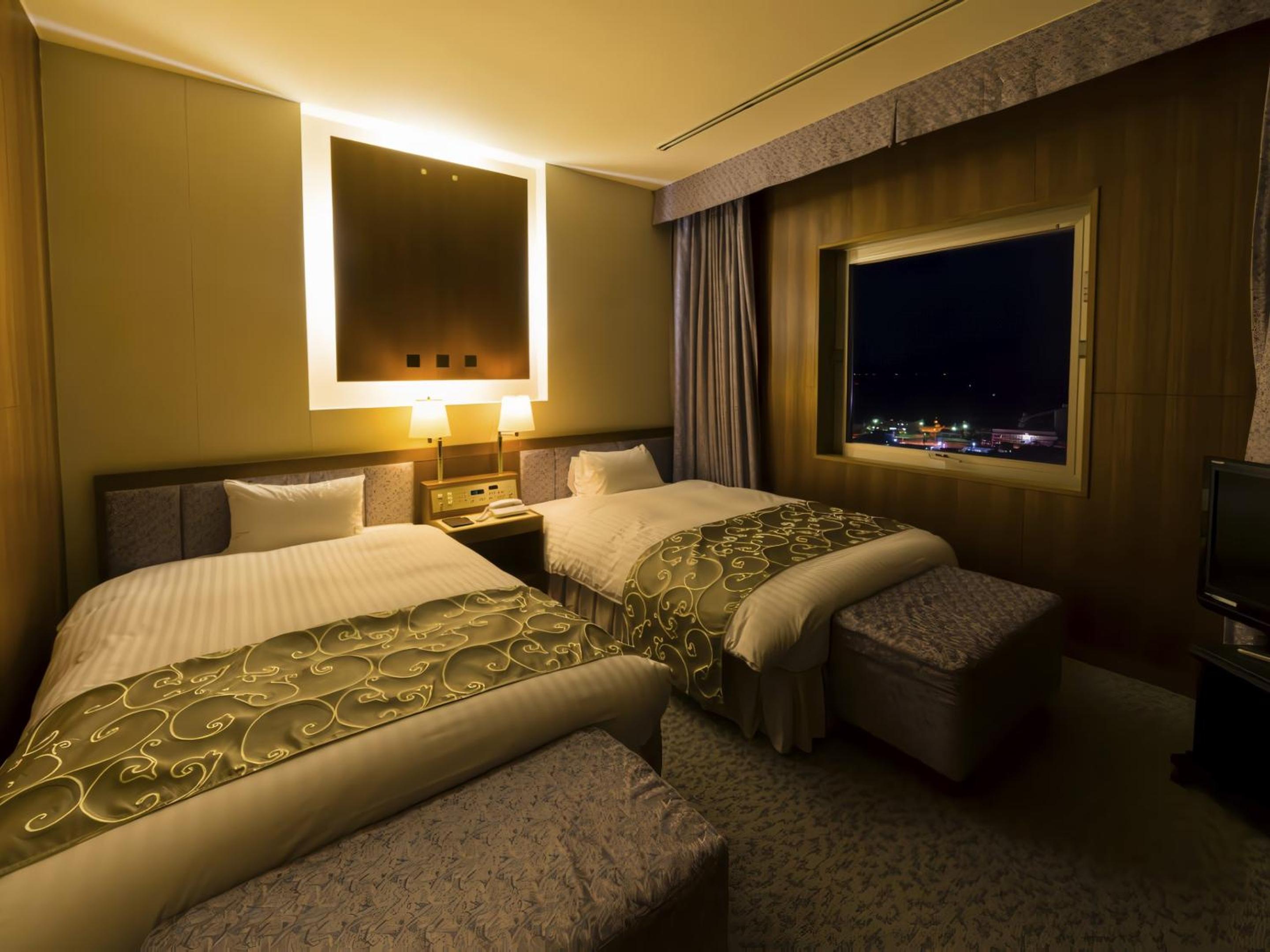 جناح ديلوكس، Aomori Hotel 2/3