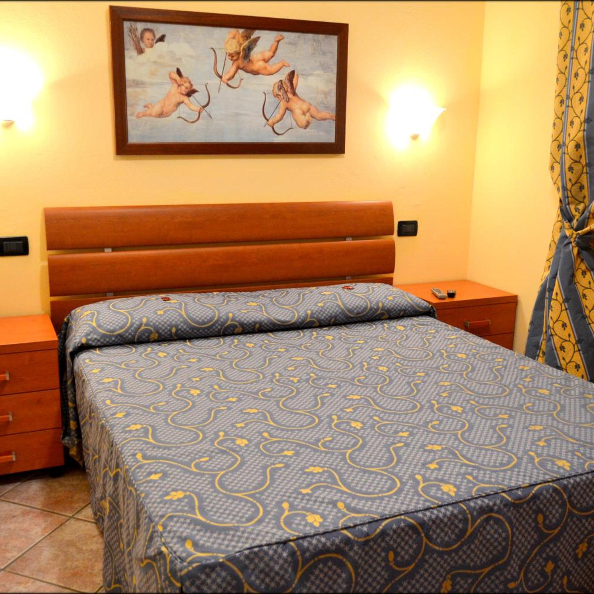 Hotel Anfora 5/50