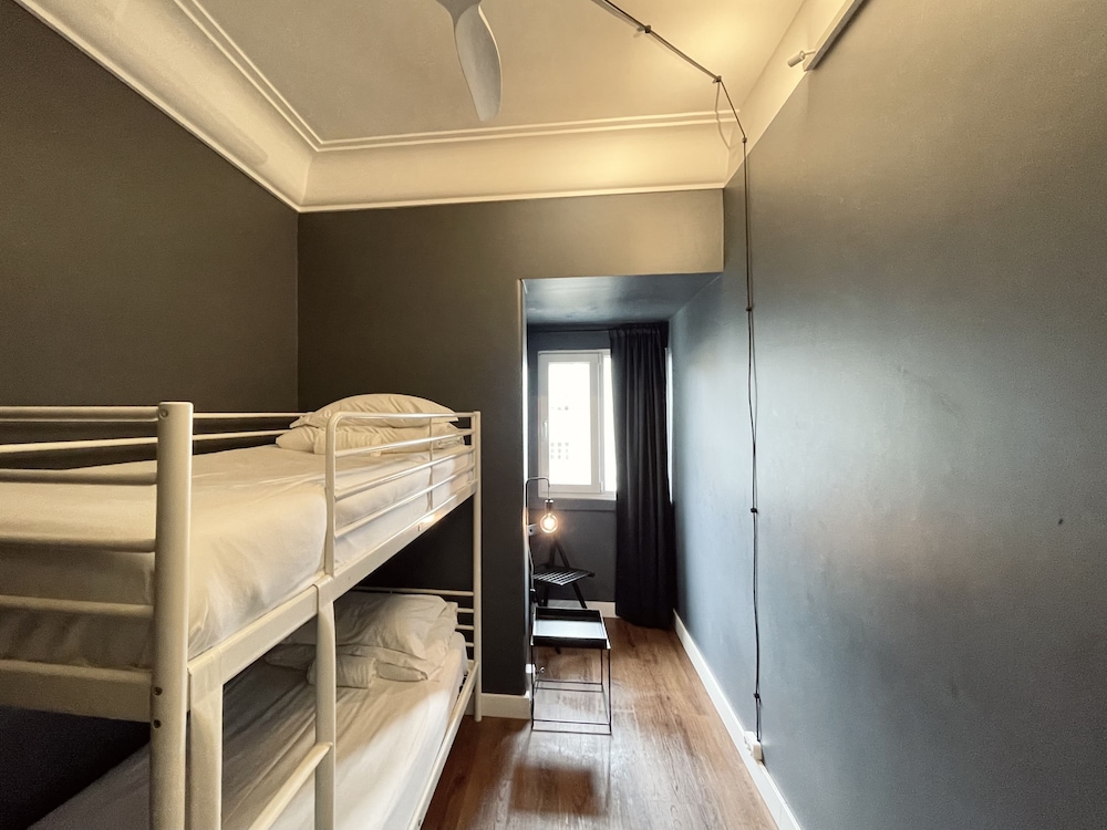 Avenue Hostel & Suites 25/32