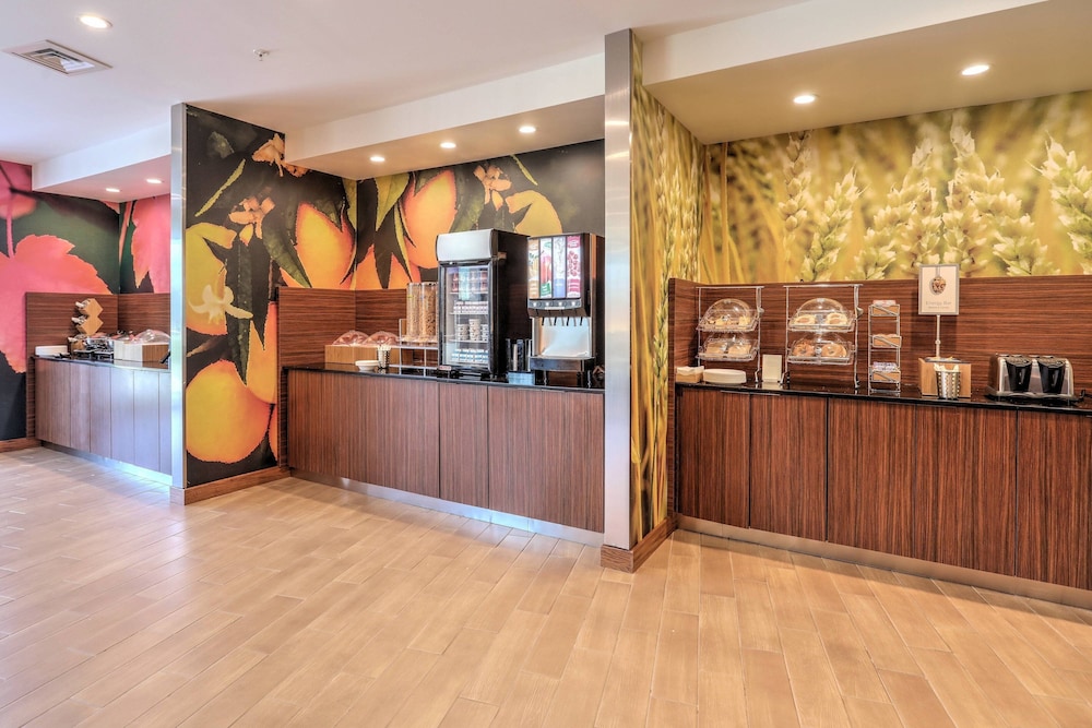 Fairfield Inn And Suites By Marriott Greenville 6/31