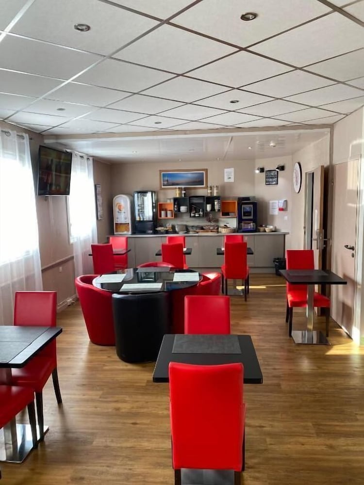 L'Hotel Le Marais Romilly Sur Seine Centre 36/44